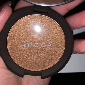 Brand New Becca Highlighter!